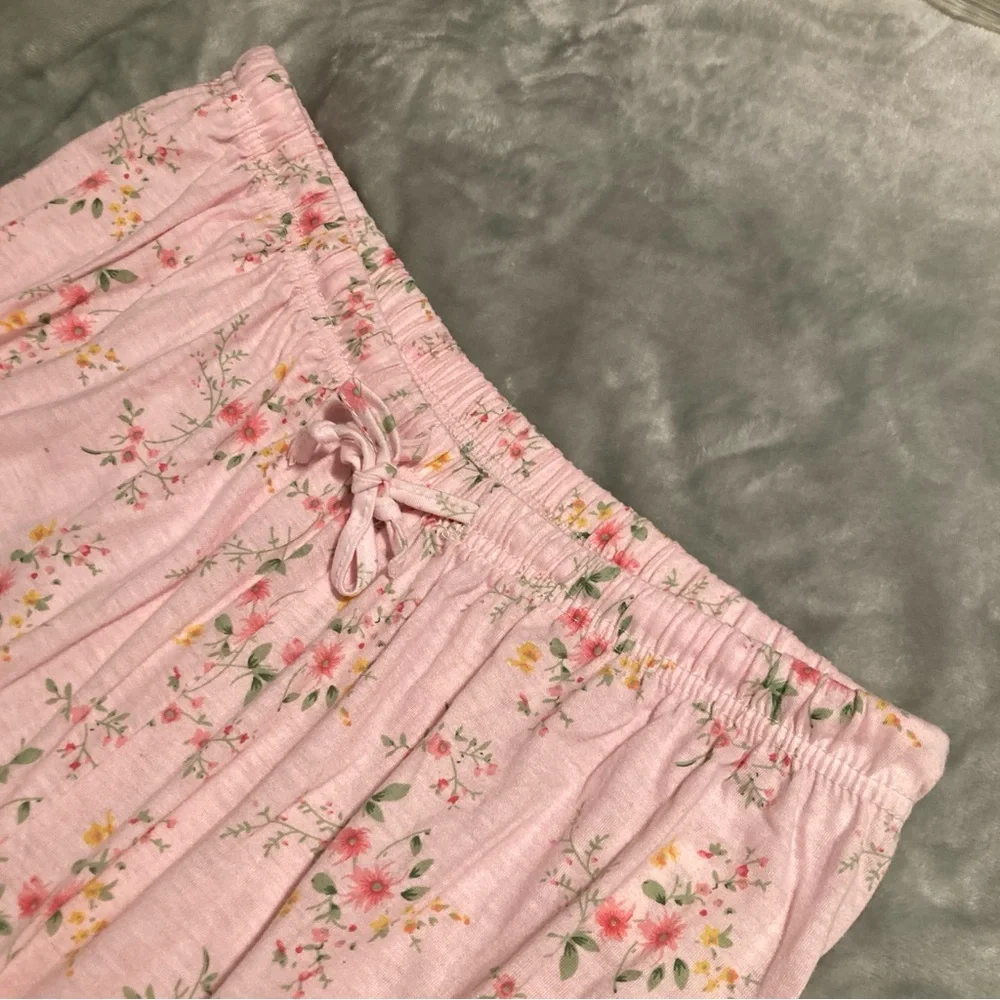 NWOT Blair Pajama Top and Cropped Bottoms Set Size L